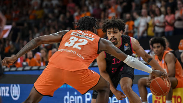 的极高水准 的极高水准