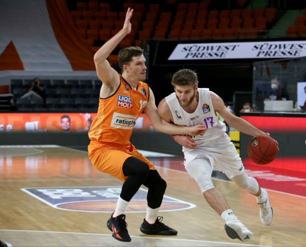 的传球体系 的传球体系